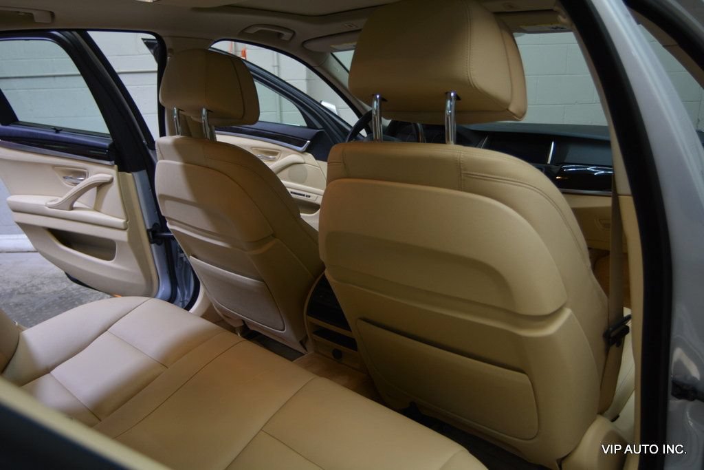 Used 2014 BMW 550i xDrive Sedan AWD/4WD image 20
