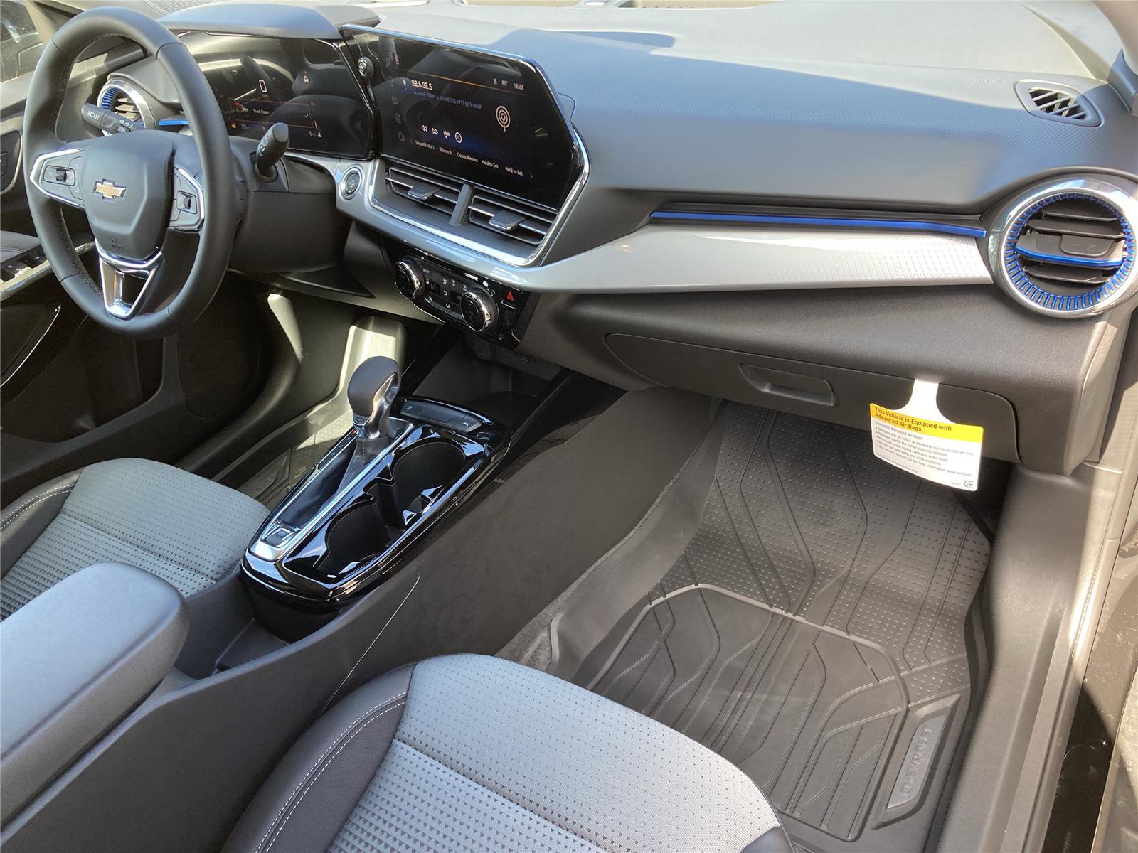 New 2026 Chevrolet Trax LT w/ Driver Confidence Package image 14