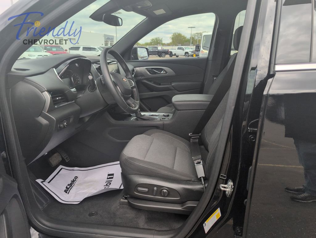 Certified 2023 Chevrolet Traverse LT w/ LPO, Floor Liner Package AWD/4WD image 13