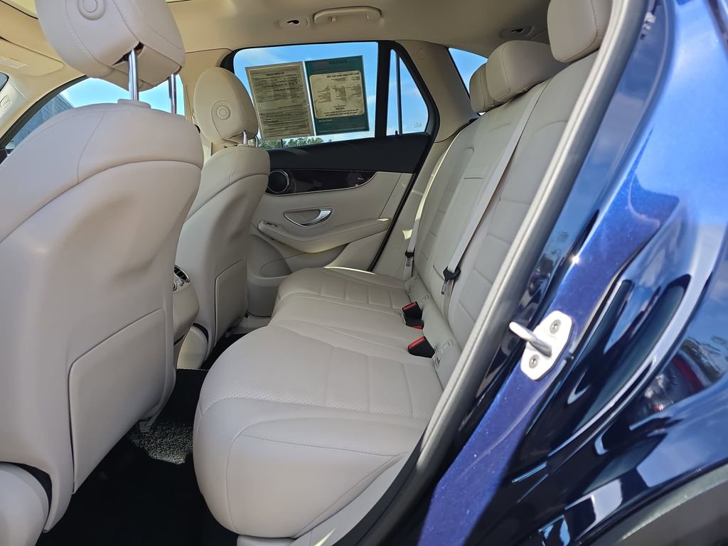 Used 2022 Mercedes-Benz GLC 300 image 18
