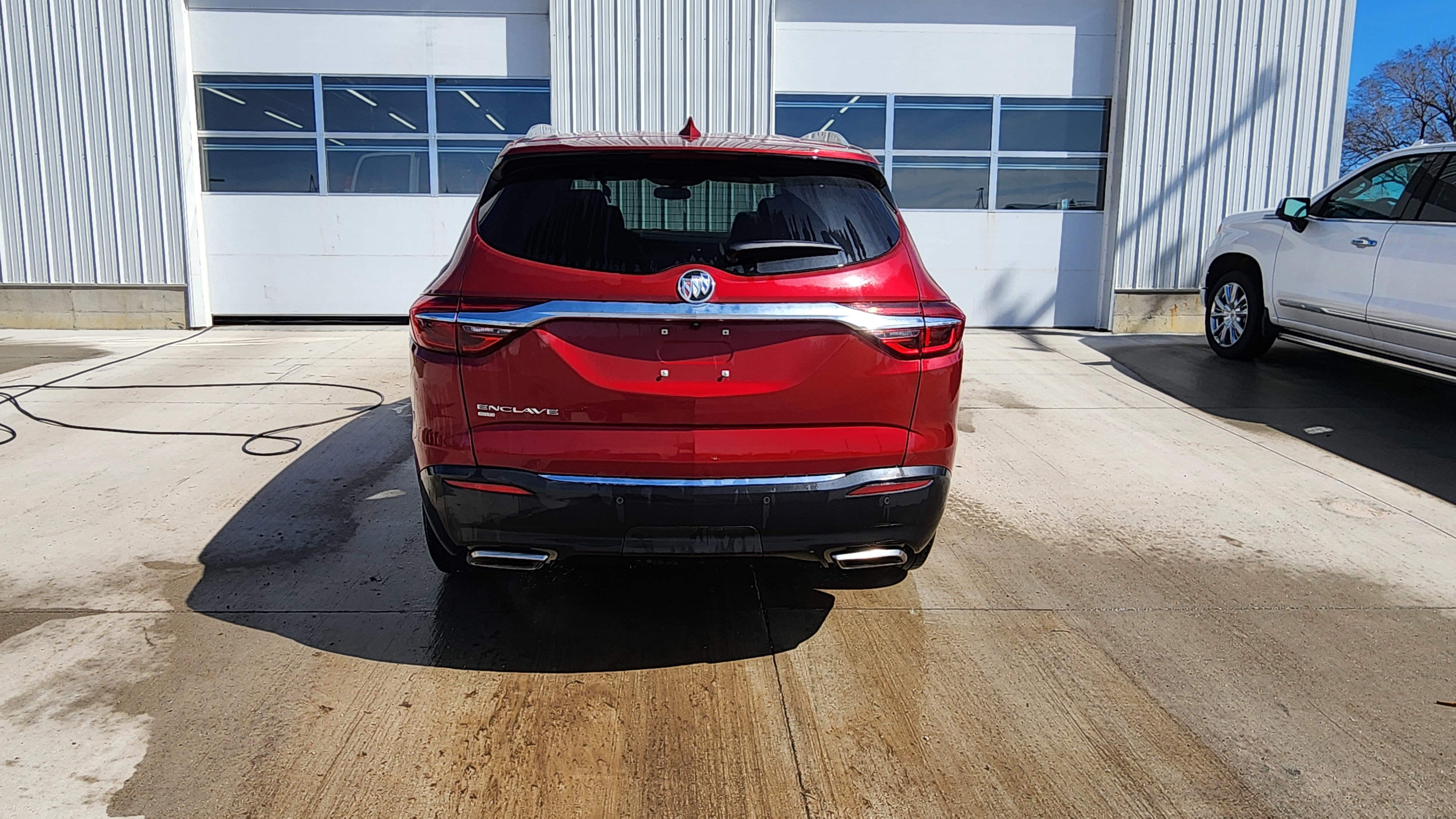 Used 2021 Buick Enclave Essence w/ Sound and Sites Package image 6