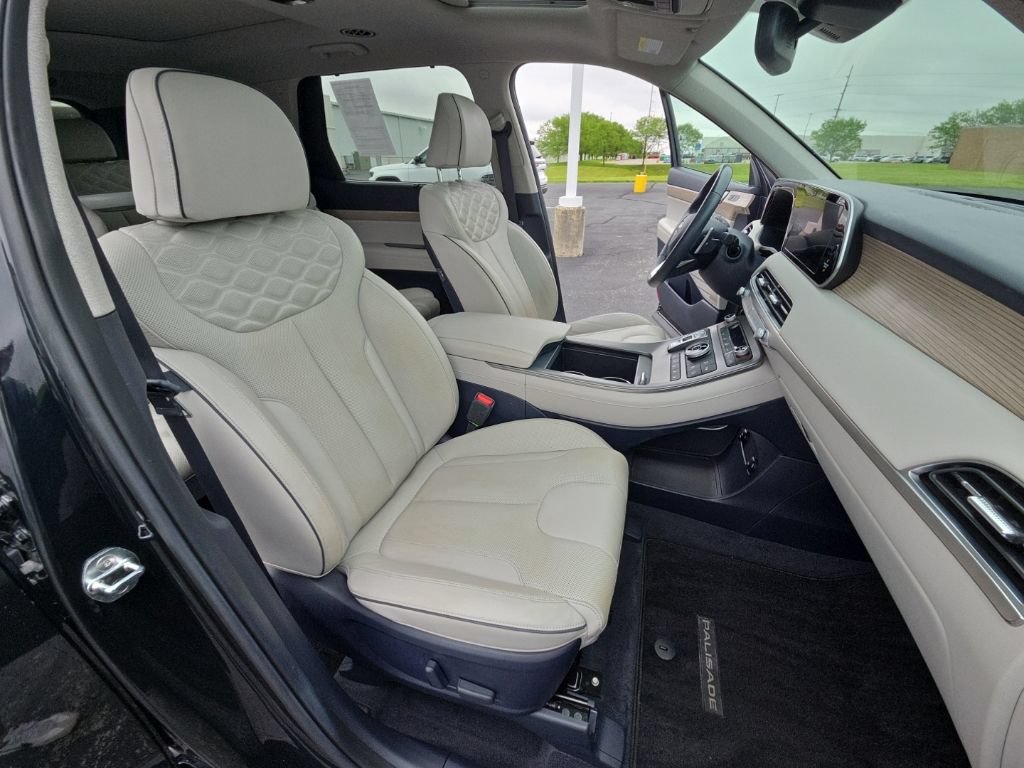 Used 2021 Hyundai Palisade Limited AWD/4WD image 32