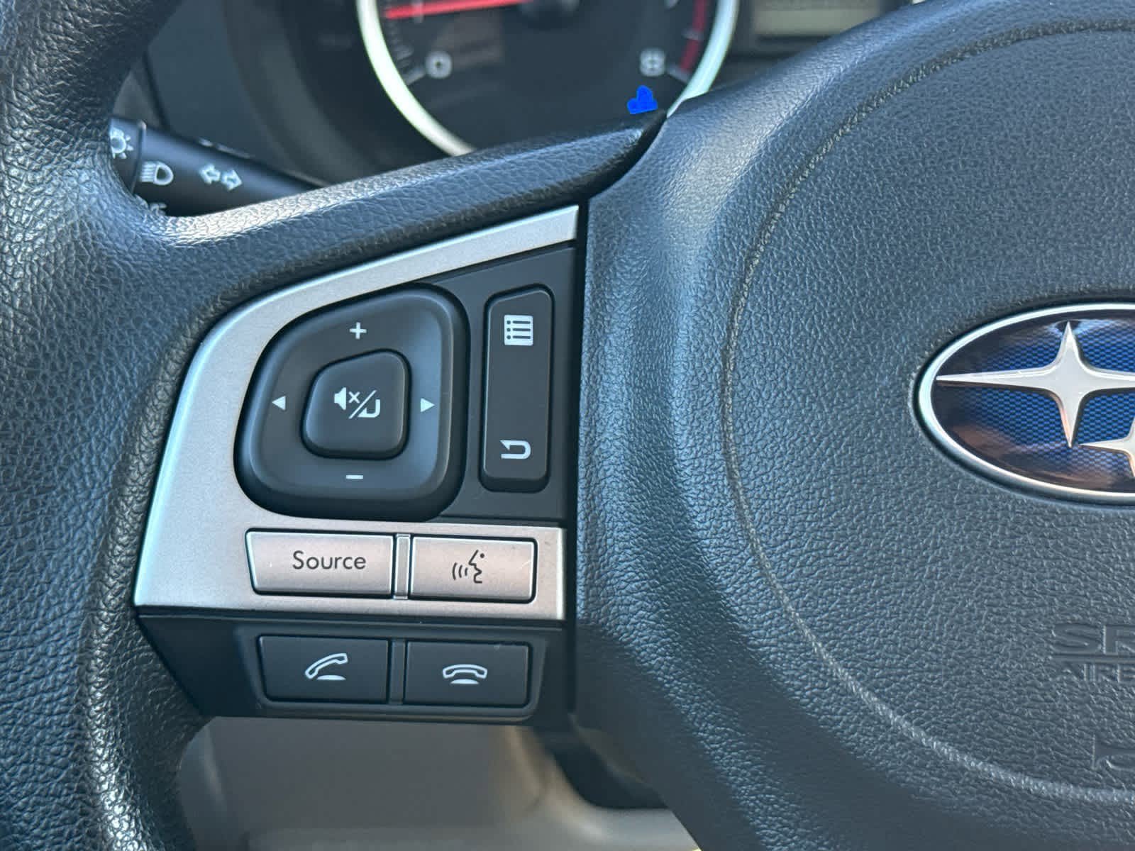 Used 2018 Subaru Forester 2.5i Premium w/ All-Weather Package AWD/4WD image 14