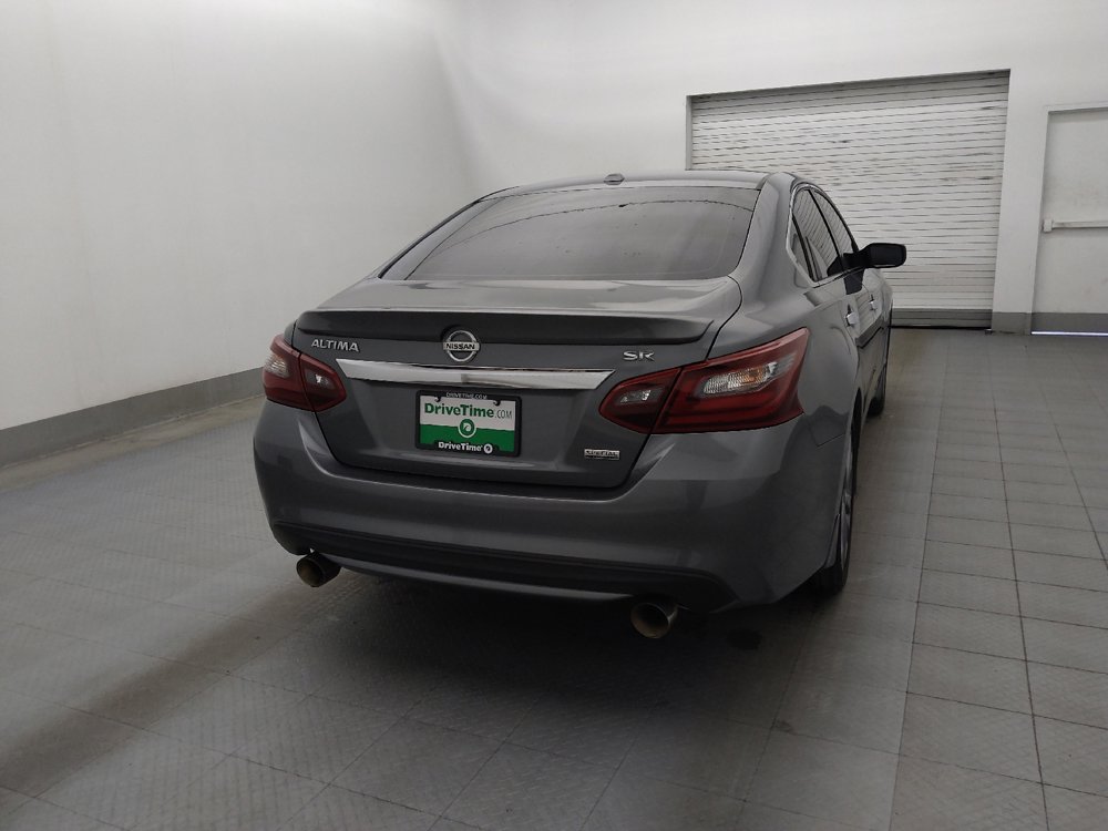 Used 2018 Nissan Altima 2.5 SR w/ SR Special Edition image 7