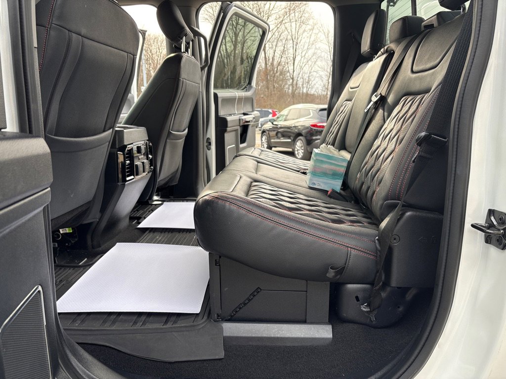 Used 2020 Ford F250 Lariat w/ Lariat Ultimate Package image 28