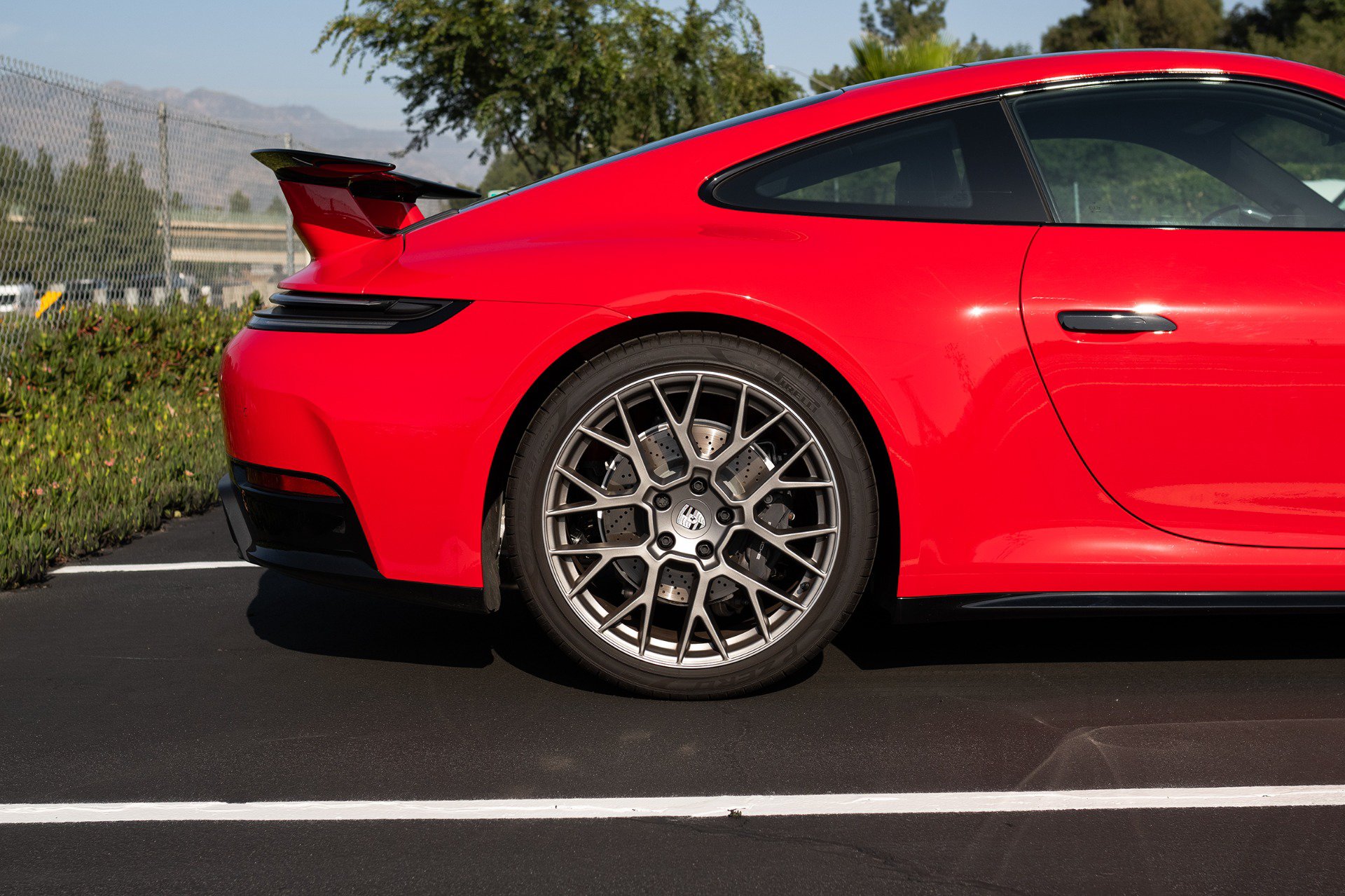 Used 2025 Porsche 911 Carrera RWD image 12