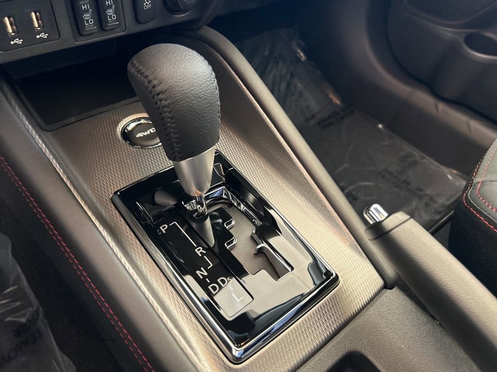 New 2026 Mitsubishi Outlander Sport SE AWD/4WD image 8