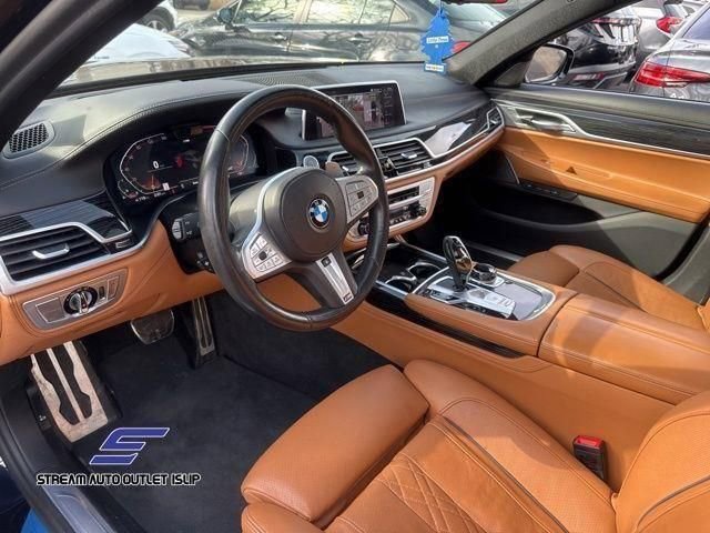 Used 2022 BMW 750i xDrive w/ Executive Package AWD/4WD image 40