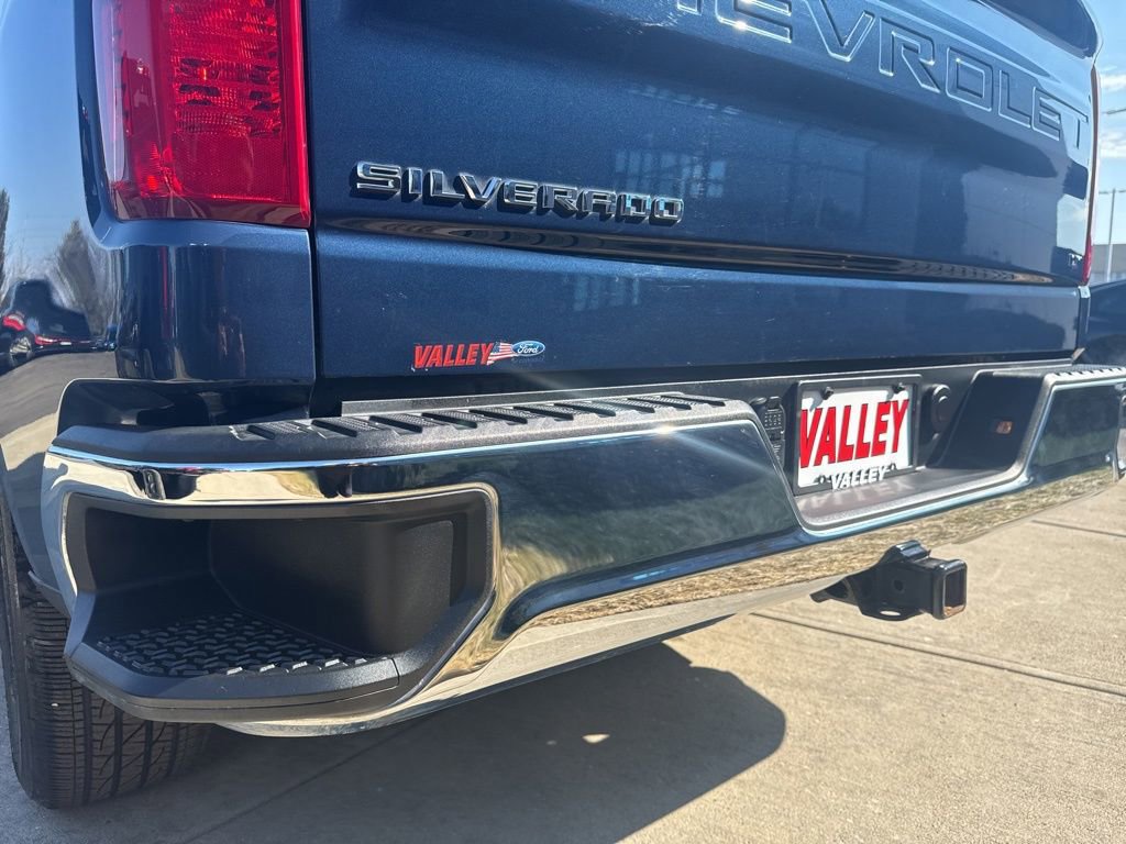 Used 2022 Chevrolet Silverado 1500 LT image 17