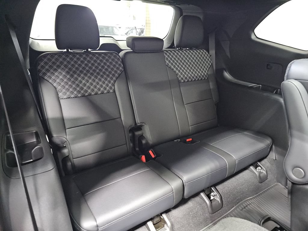 New 2027 GMC Acadia Denali w/ LPO, Floor Liner Package AWD/4WD image 12