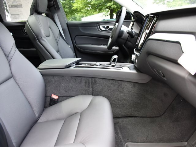 New 2025 Volvo XC60 T8 Plus w/ Protection Package Premier image 27