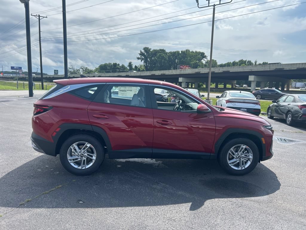 New 2026 Hyundai Tucson SE FWD image 9