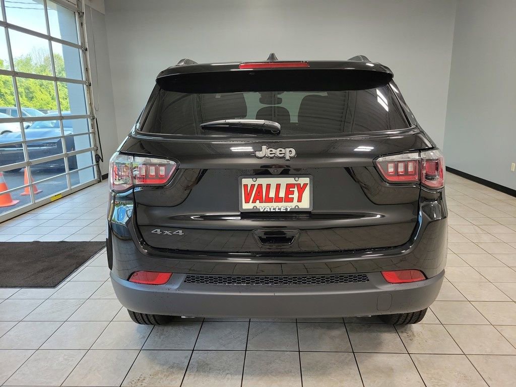 New 2025 Jeep Compass Latitude w/ Convenience Group image 5