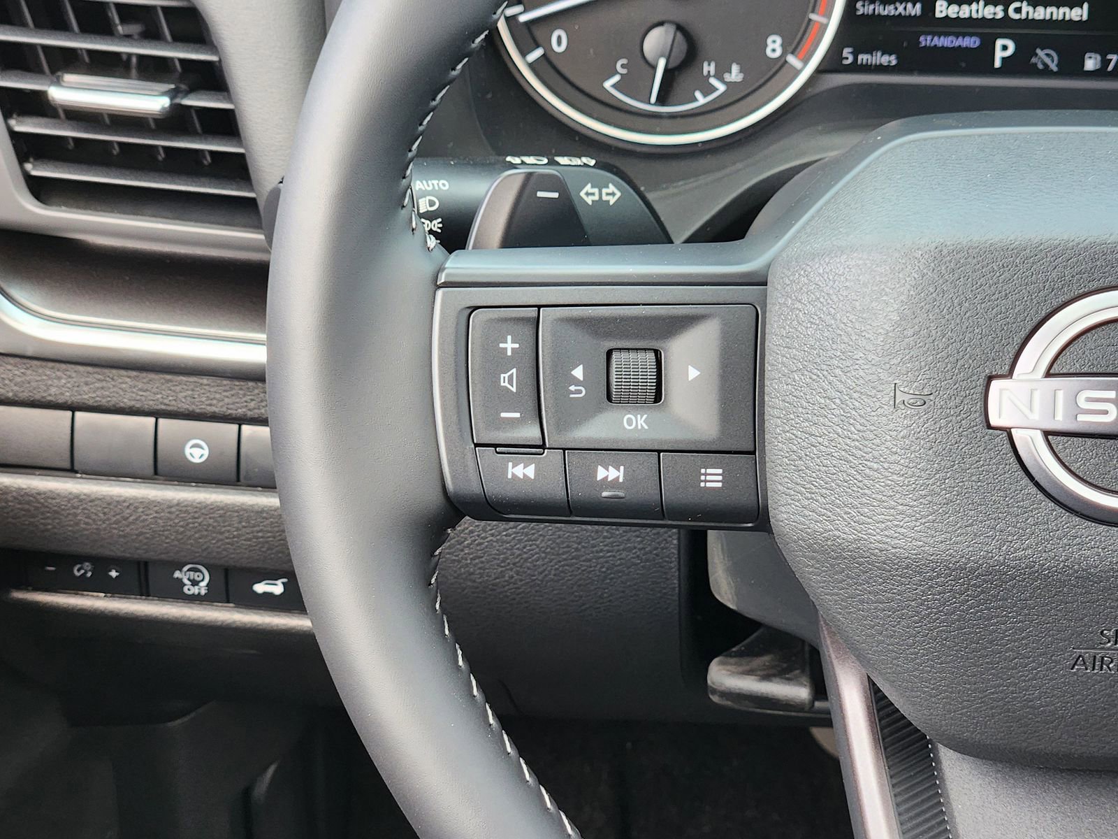 New 2026 Nissan Rogue SV image 22