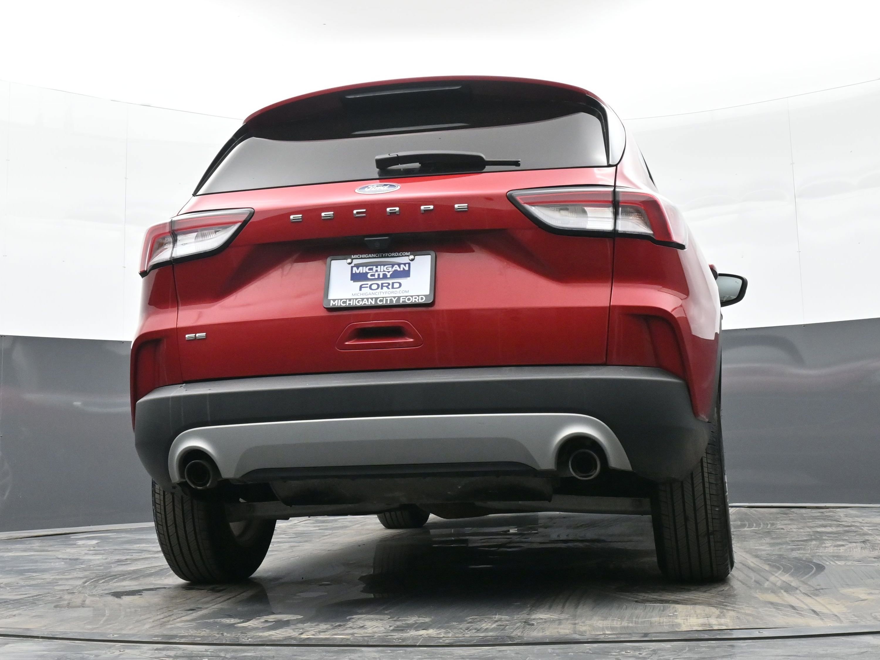 Used 2022 Ford Escape SE w/ Convenience Package image 39