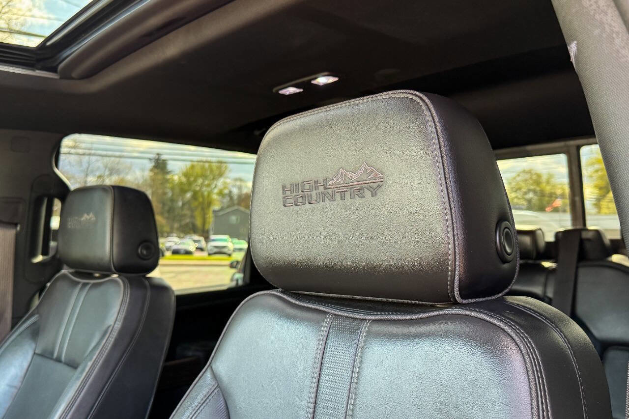 Used 2020 Chevrolet Silverado 2500 High Country w/ Z71 Off-Road Package AWD/4WD image 27