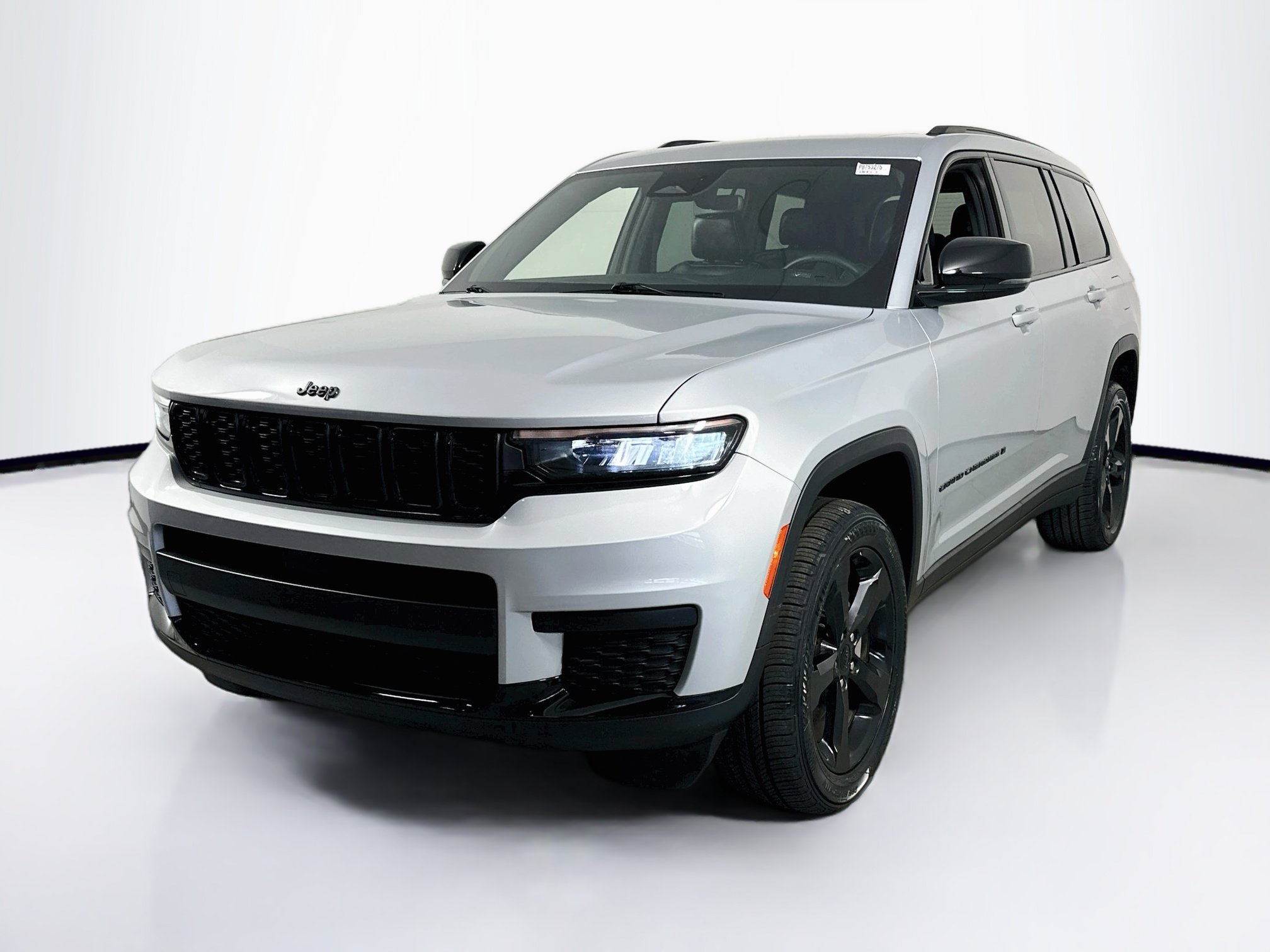 Used 2023 Jeep Grand Cherokee L Laredo
