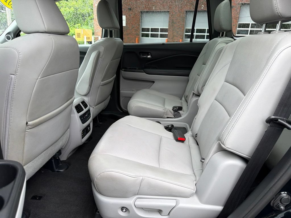 Used 2017 Honda Pilot Elite image 24
