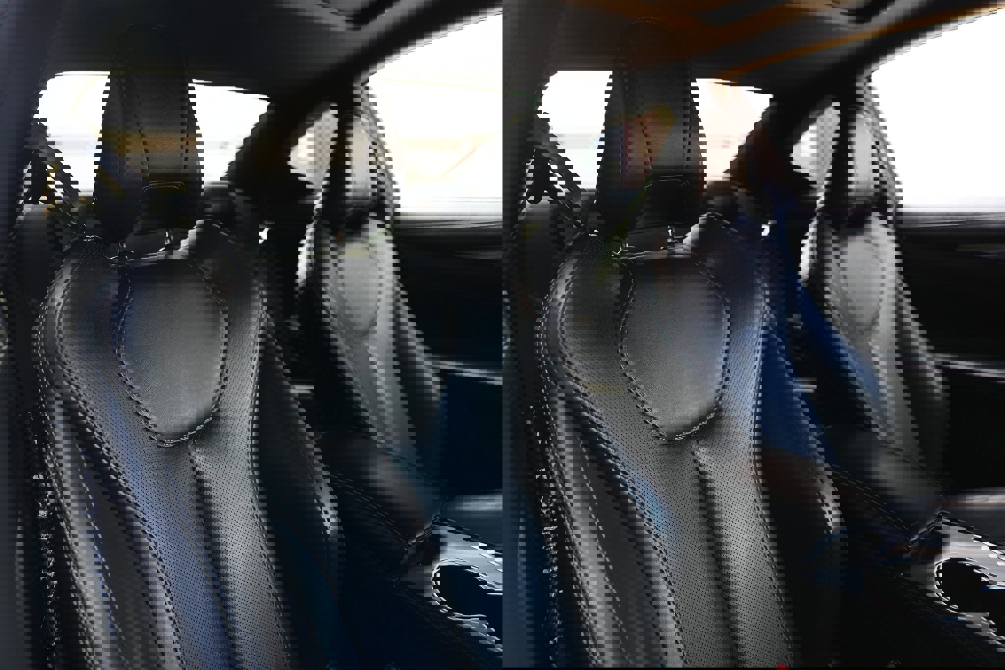 Used 2018 INFINITI Q60 3.0t Luxe w/ Cargo Package image 21