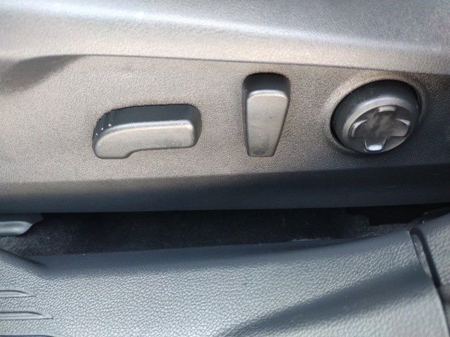 Used 2023 Subaru Outback Limited image 34