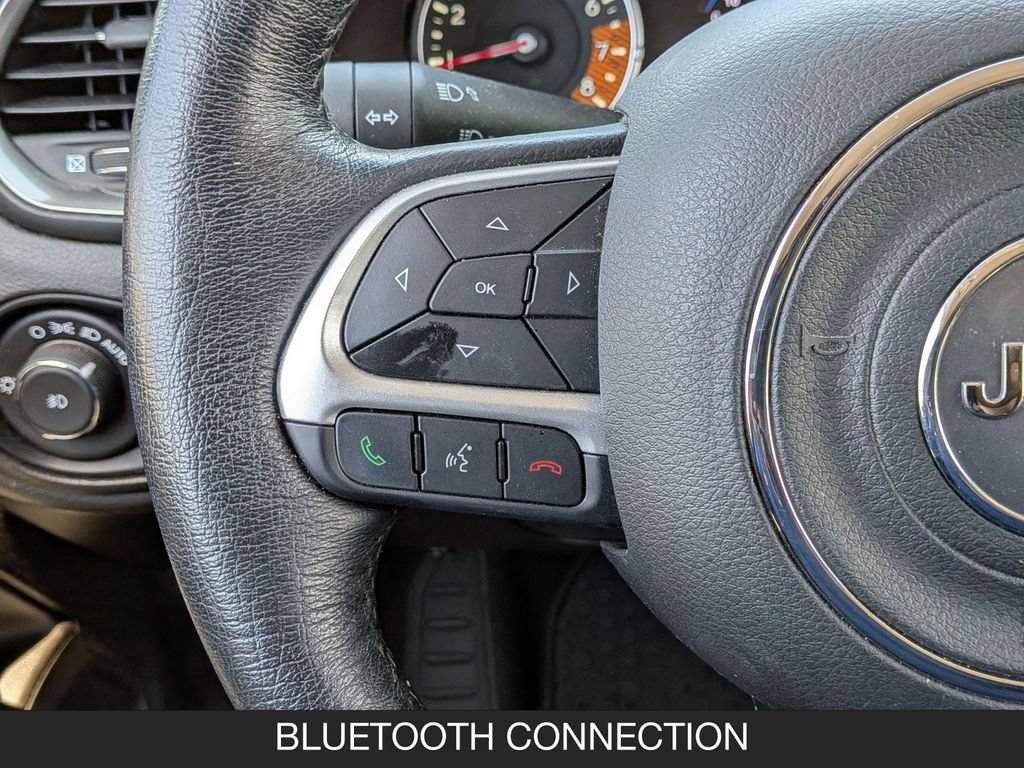 Used 2023 Jeep Renegade Limited AWD/4WD image 17