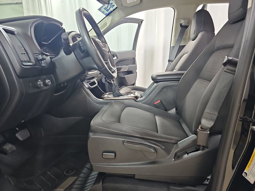 Certified 2022 GMC Canyon Elevation w/ Trailering Package image 18