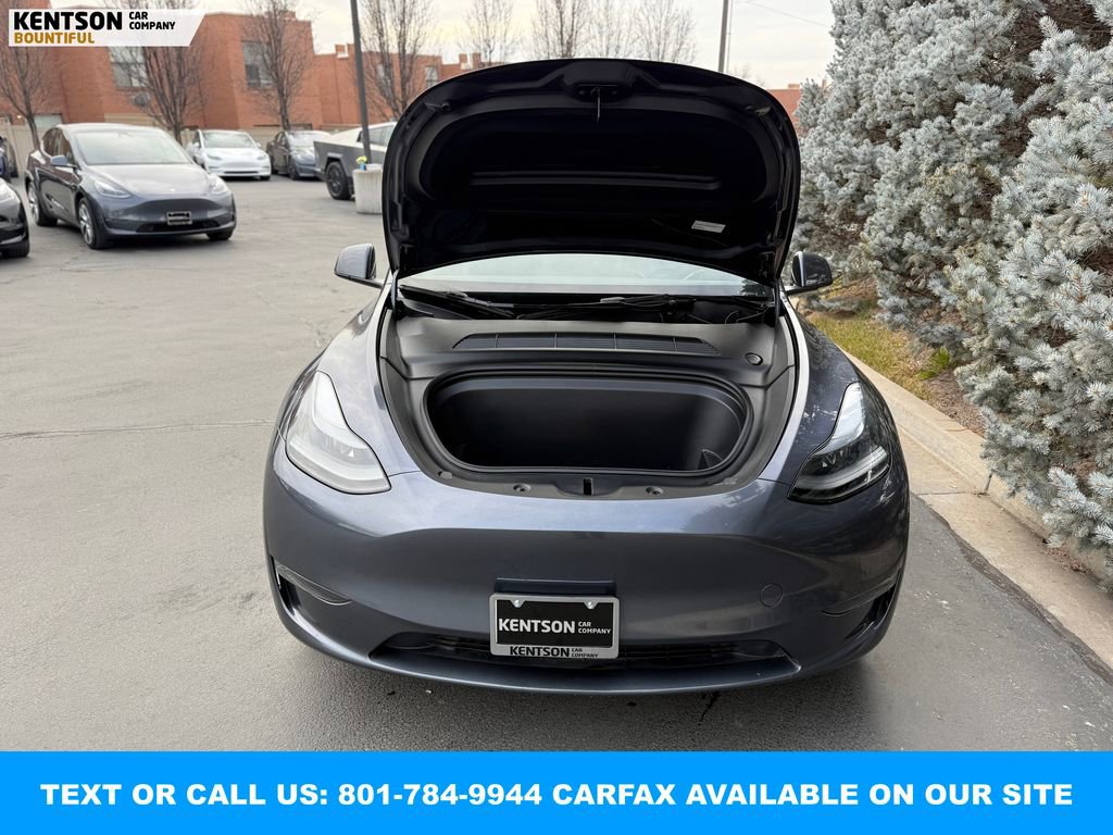 Used 2023 Tesla Model Y Long Range image 35