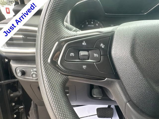 Used 2023 Chevrolet TrailBlazer LT AWD/4WD image 19