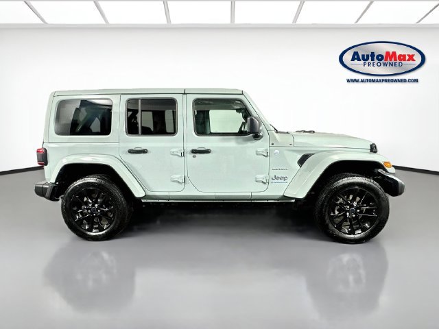 Used 2024 Jeep Wrangler Unlimited Sahara AWD/4WD image 9