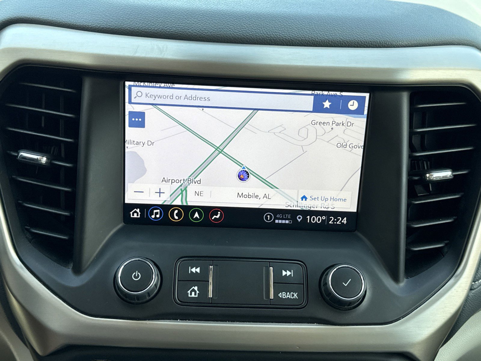 Used 2022 GMC Acadia Denali w/ Denali Technology Package image 27