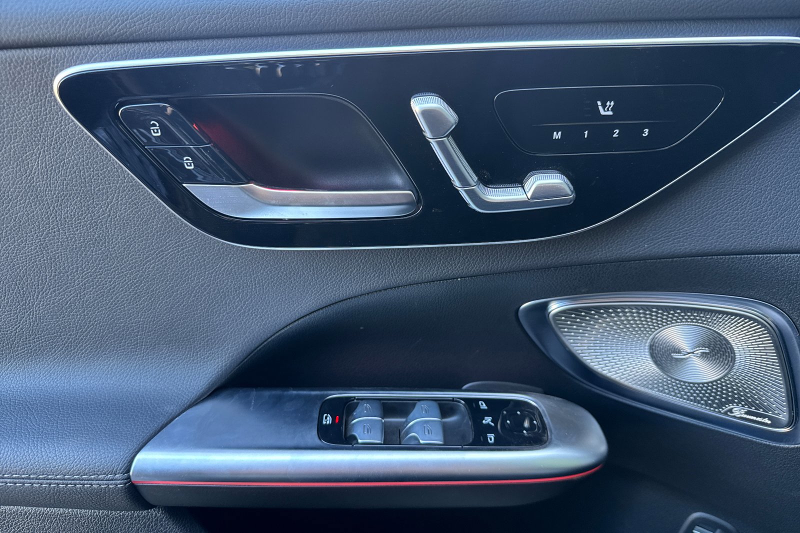 New 2025 Mercedes-Benz C 300 Sedan image 13