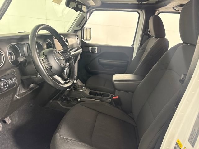 Used 2021 Jeep Gladiator Sport image 25