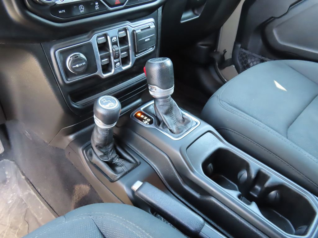 Used 2020 Jeep Gladiator Sport w/ Quick Order Package 24S image 6