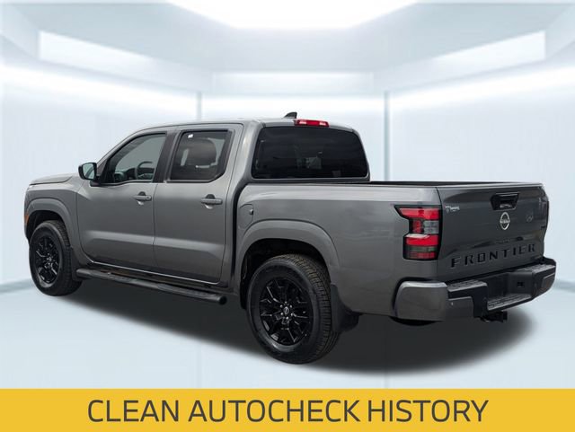 Used 2023 Nissan Frontier SV w/ Midnight Edition Package image 4