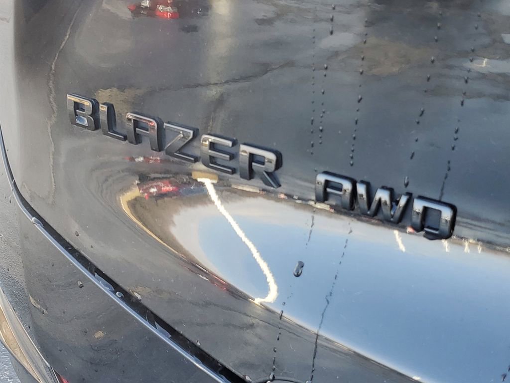 Used 2023 Chevrolet Blazer RS w/ Driver Confidence II Package image 39