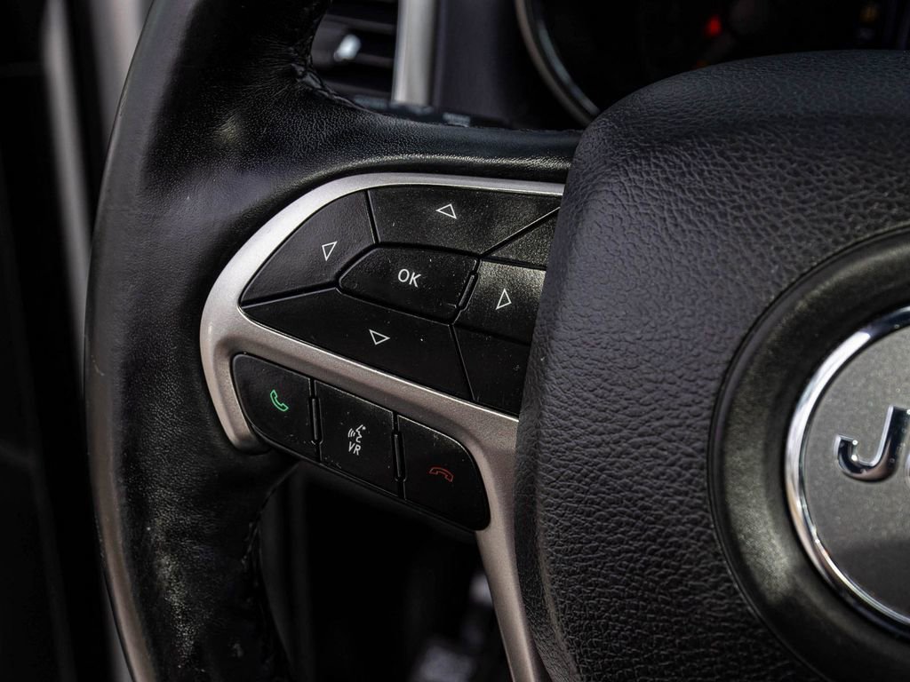 Used 2019 Jeep Grand Cherokee Limited AWD/4WD image 22