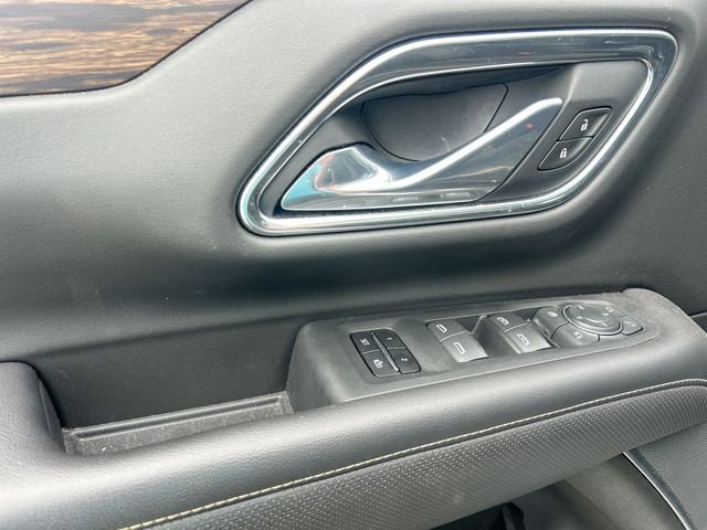 Used 2021 Chevrolet Tahoe Premier AWD/4WD image 17
