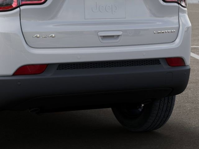 New 2026 Jeep Compass Limited image 13