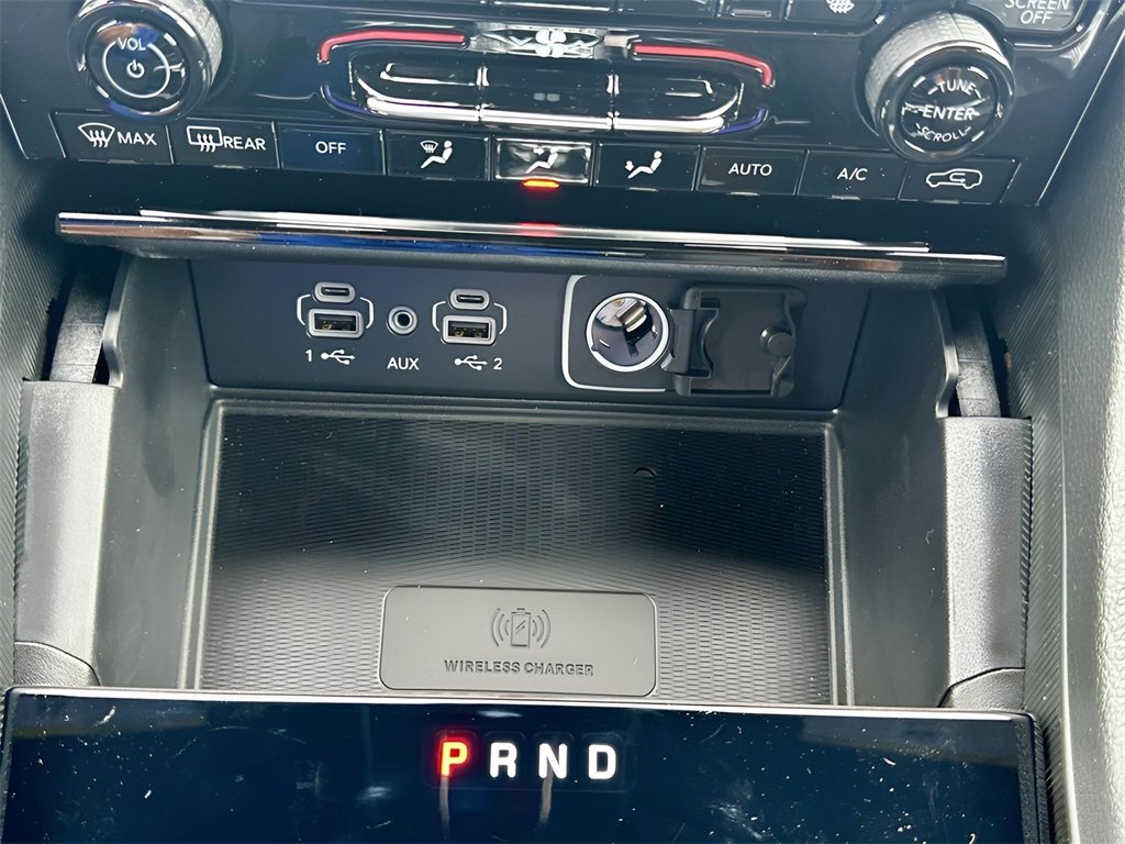 New 2025 Jeep Grand Cherokee Altitude image 30