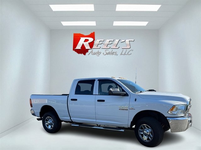 Used 2017 RAM 2500 Tradesman w/ Chrome Appearance Group AWD/4WD image 4