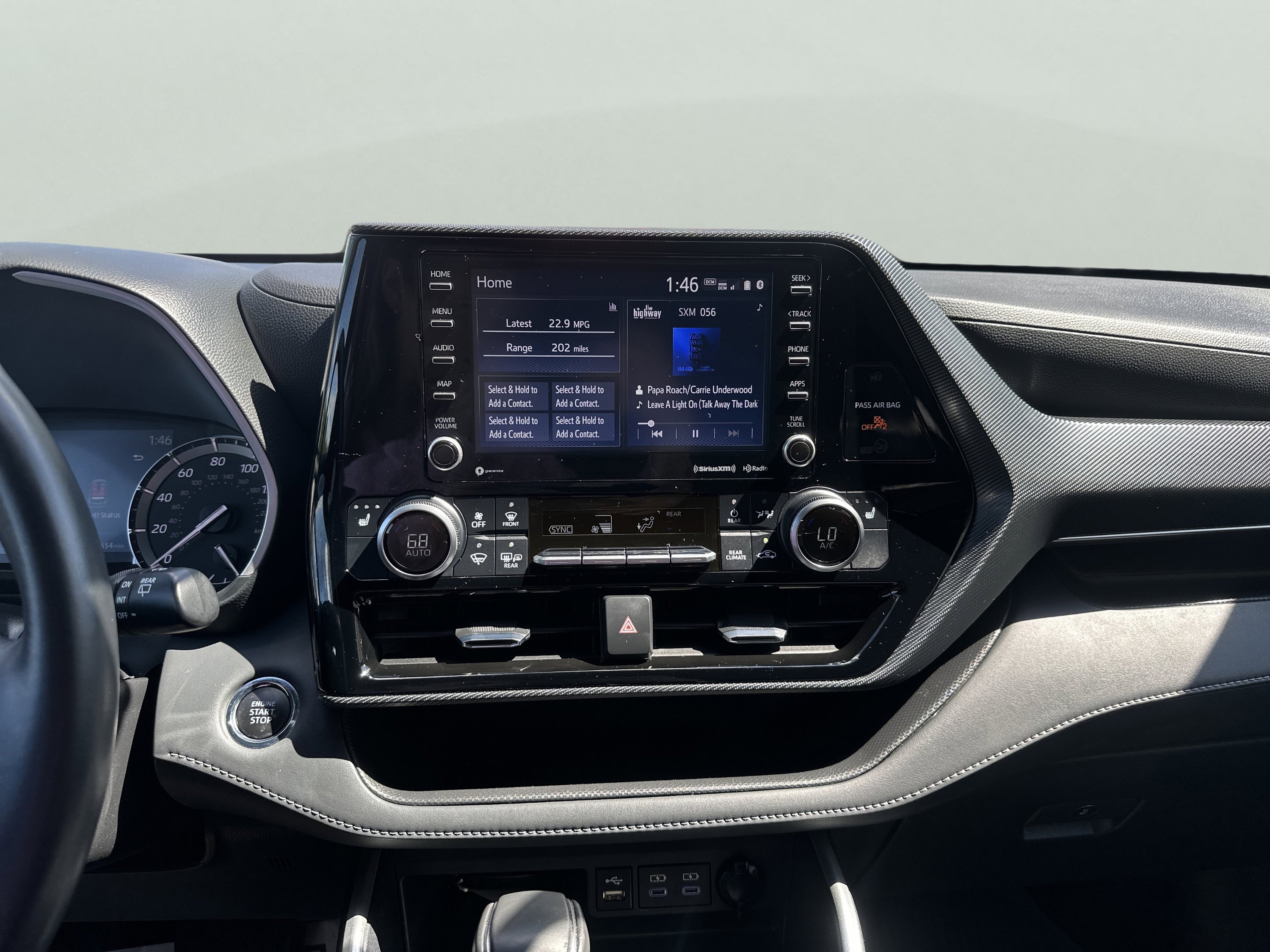 Used 2022 Toyota Highlander XSE image 22