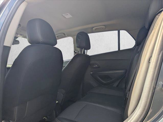 Certified 2022 Chevrolet Trax LT w/ LT Convenience Package FWD image 13