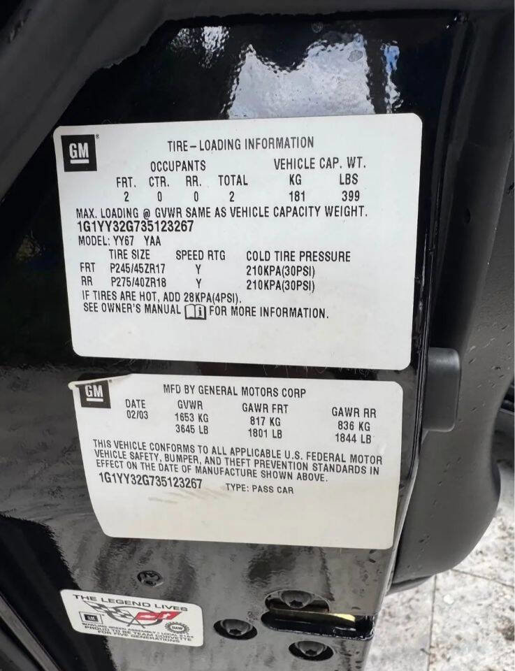 Used 2003 Chevrolet Corvette Convertible w/ Preferred Equipment Group1 image 10