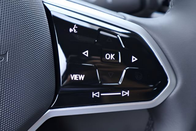 New 2026 Volkswagen ID.4 Pro AWD/4WD image 21