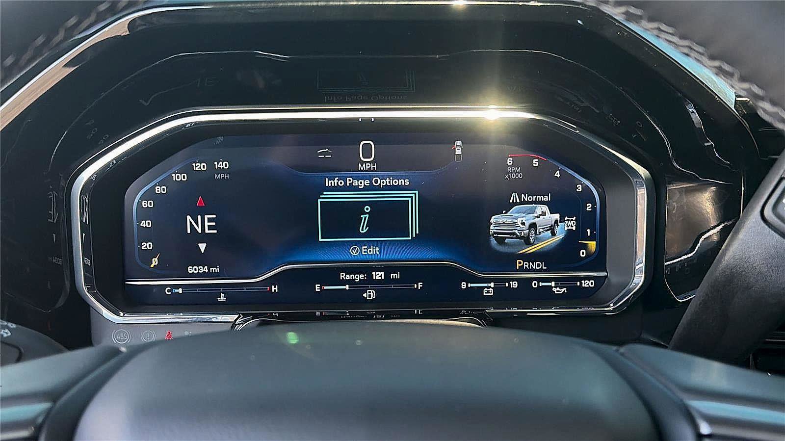 Used 2025 Chevrolet Silverado 2500 High Country w/ High Country Premium Package image 9