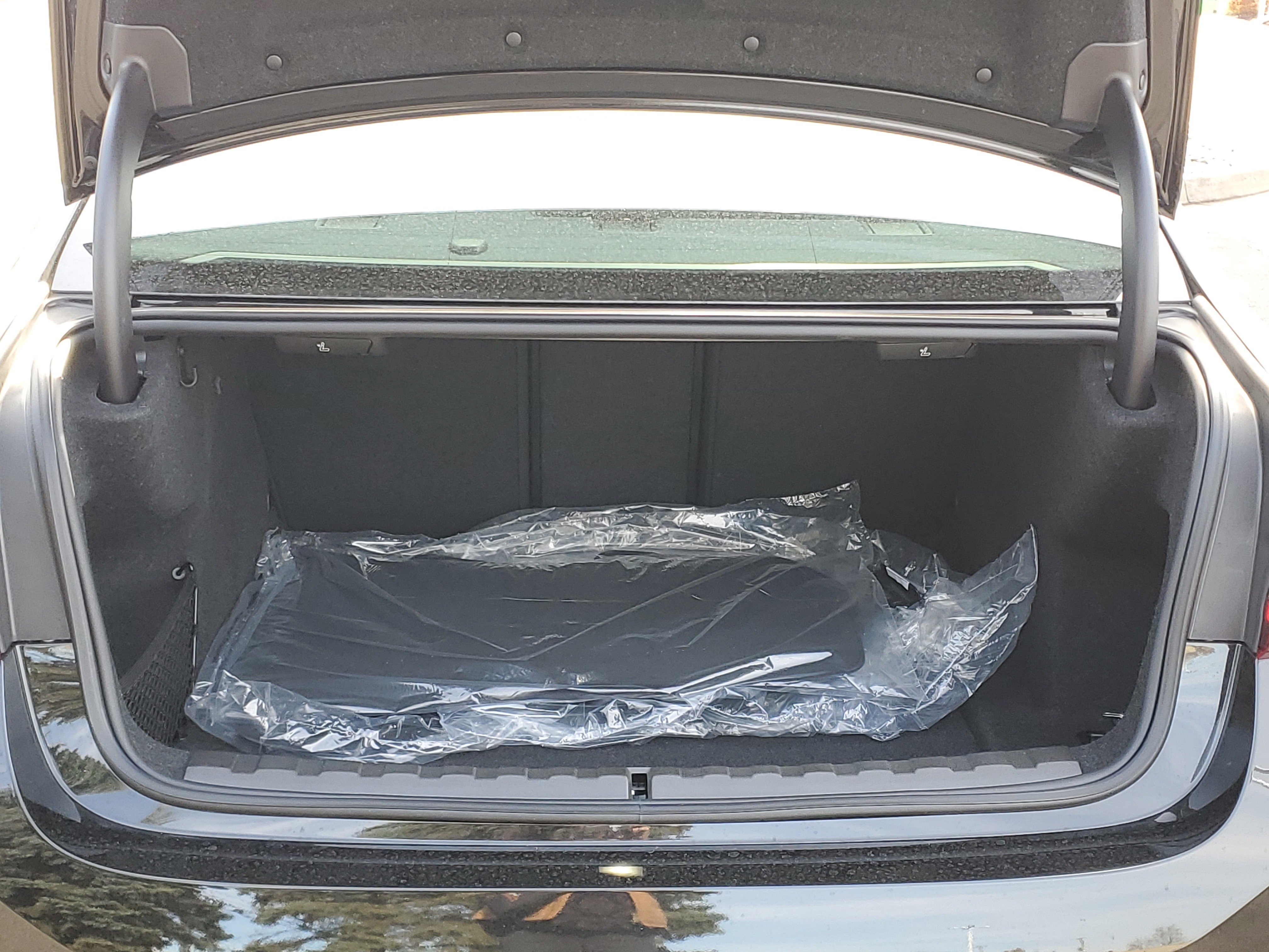 New 2026 BMW 330i xDrive Sedan w/ Convenience Package image 26