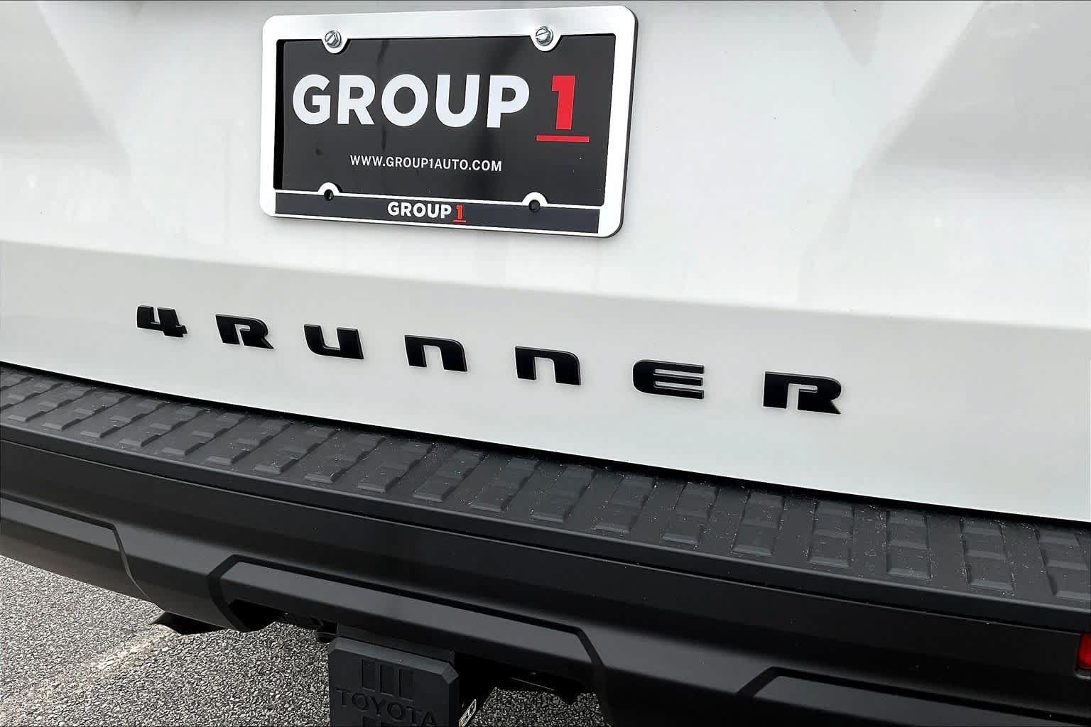 New 2026 Toyota 4Runner SR5 AWD/4WD image 15