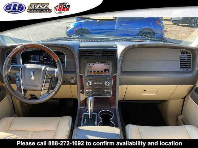 Used 2017 Lincoln Navigator Reserve image 17