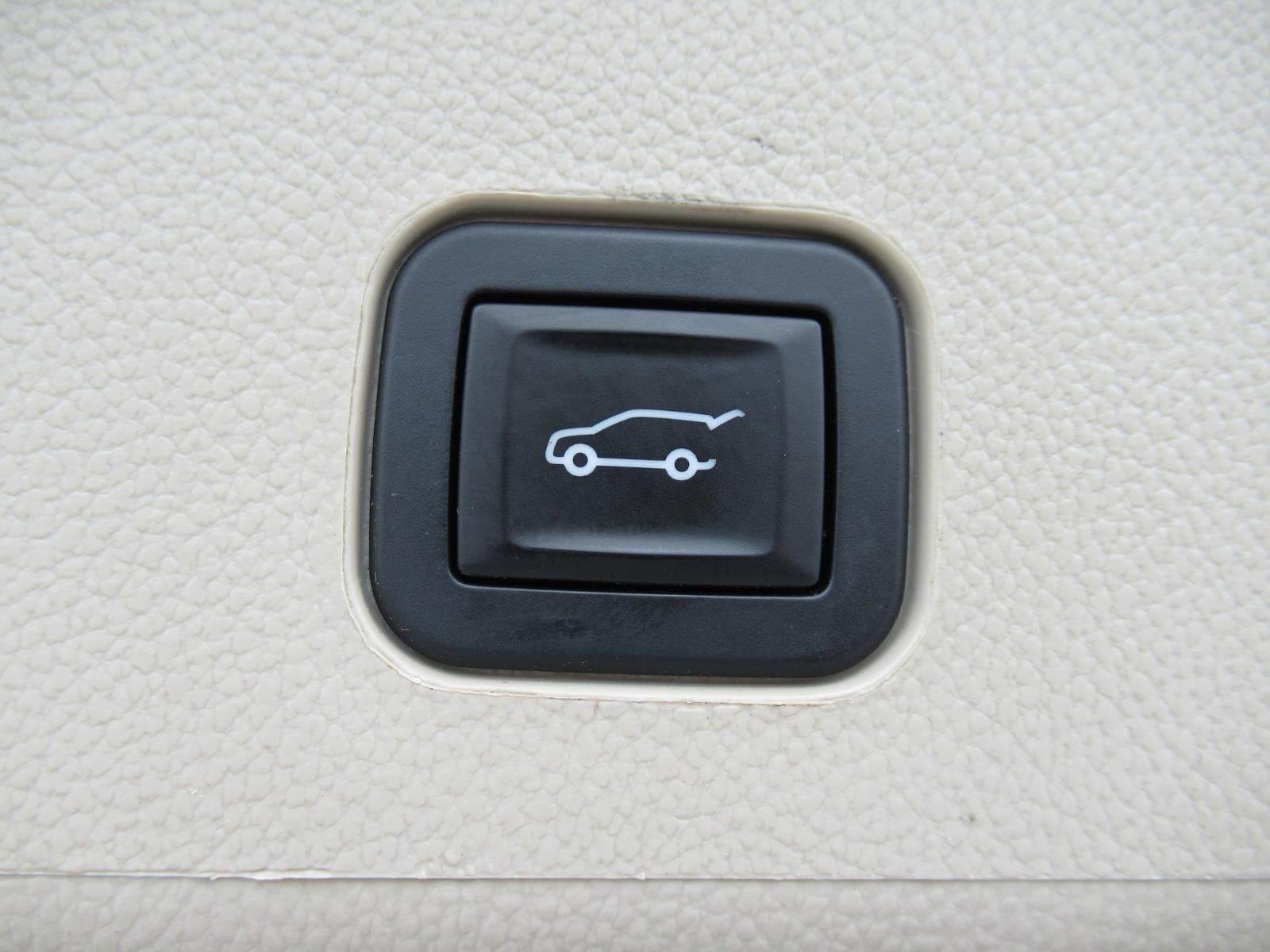 Used 2013 Cadillac SRX Performance w/ Driver Awareness Package FWD image 35