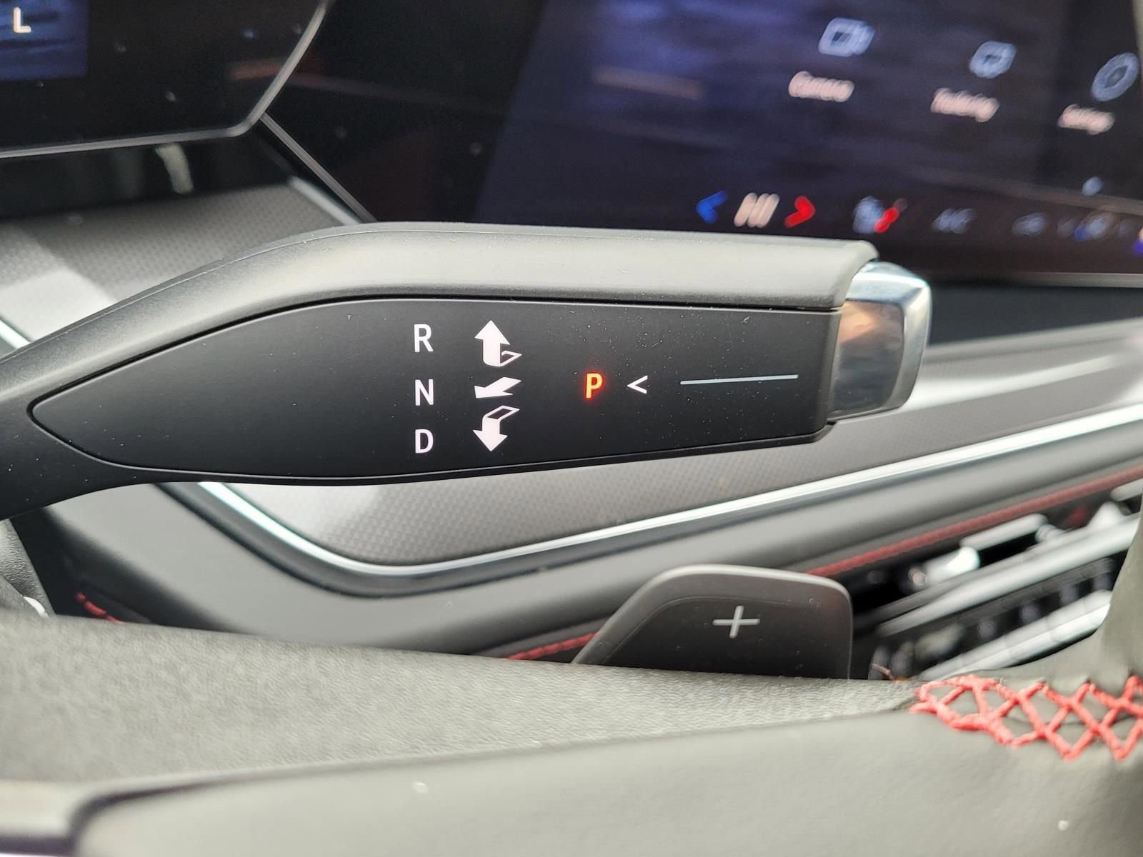 New 2026 Chevrolet Suburban RST w/ Advanced Technology Package AWD/4WD image 24